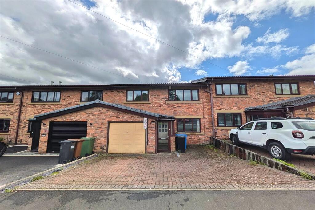 Main image of property: Compstall, Stockport
