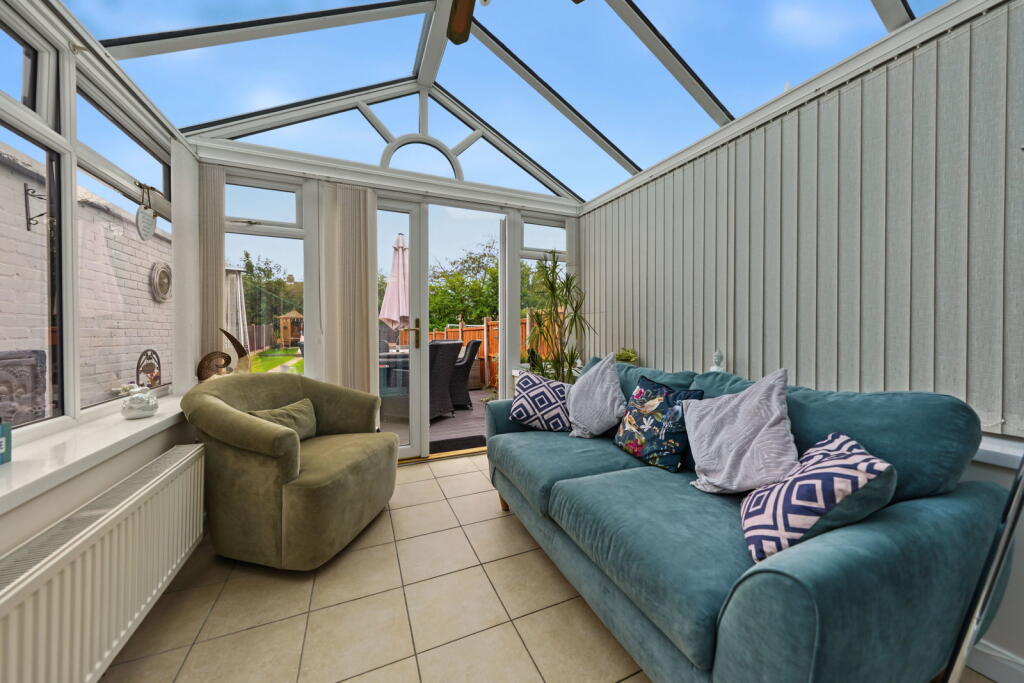 House in Solihull, Castle Bromwich - View 5