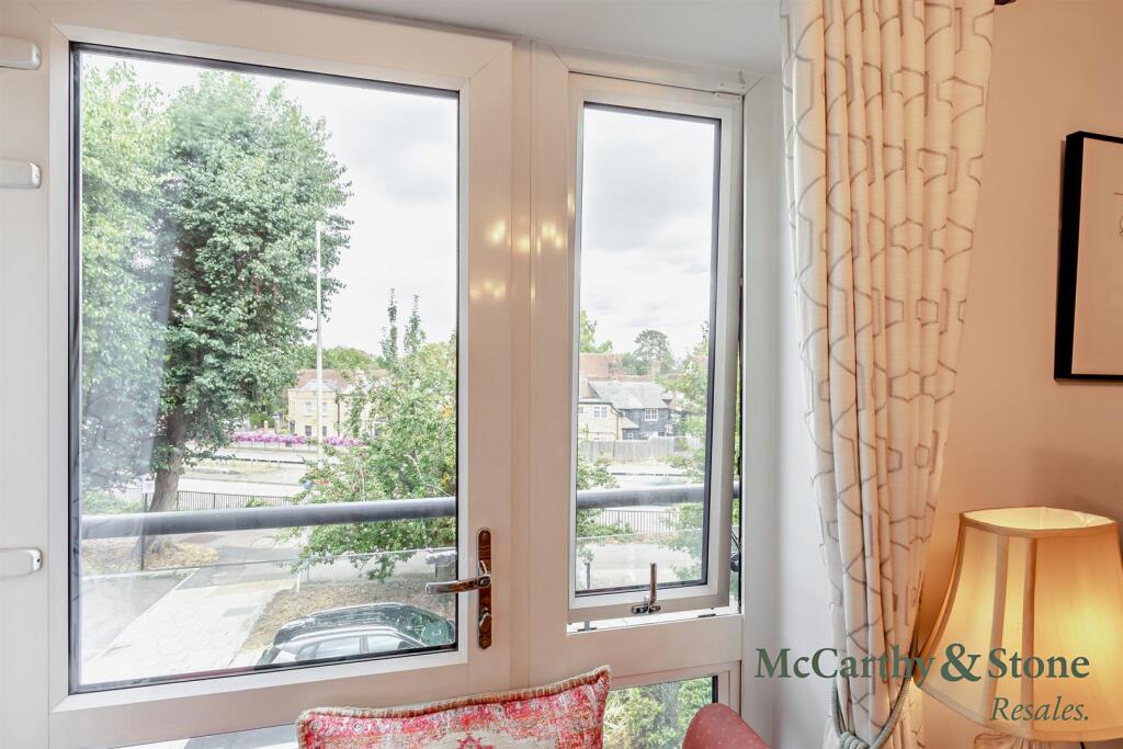 Apartment in Stevenage - View 3