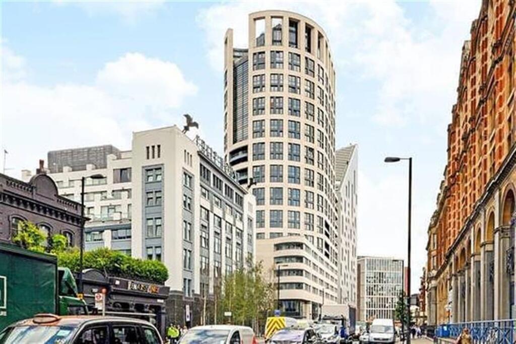 Main image of property: Eagle Point, 161 City Road, Old Street, London, EC1V