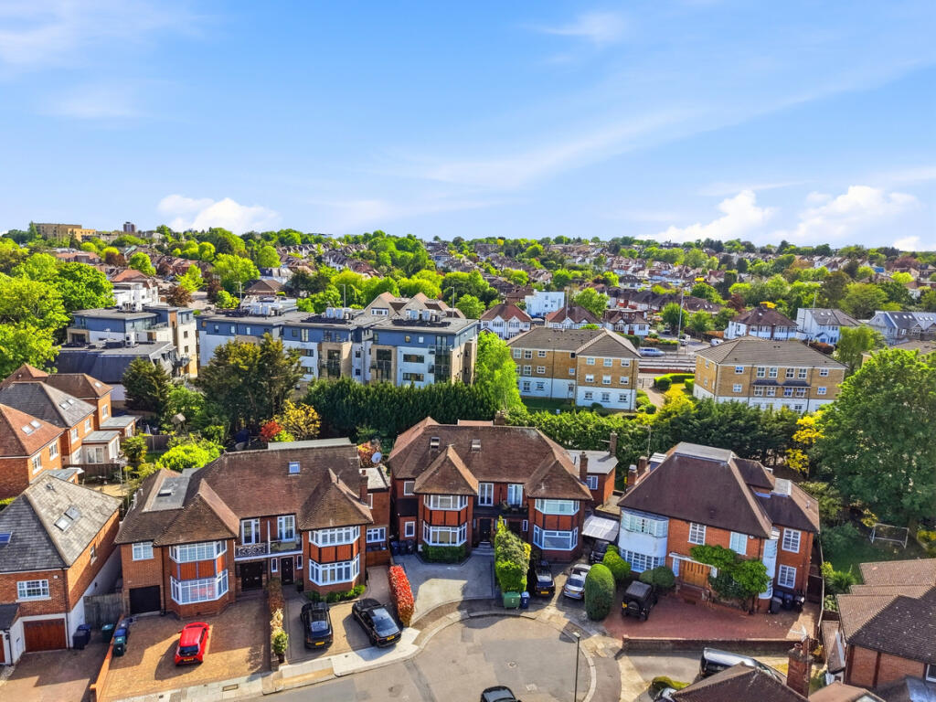 Main image of property: Ashley Close, London, NW4