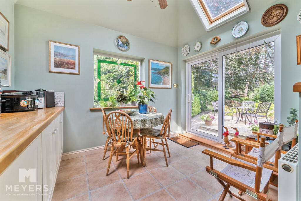 House in West Parley, Dorset - View 4
