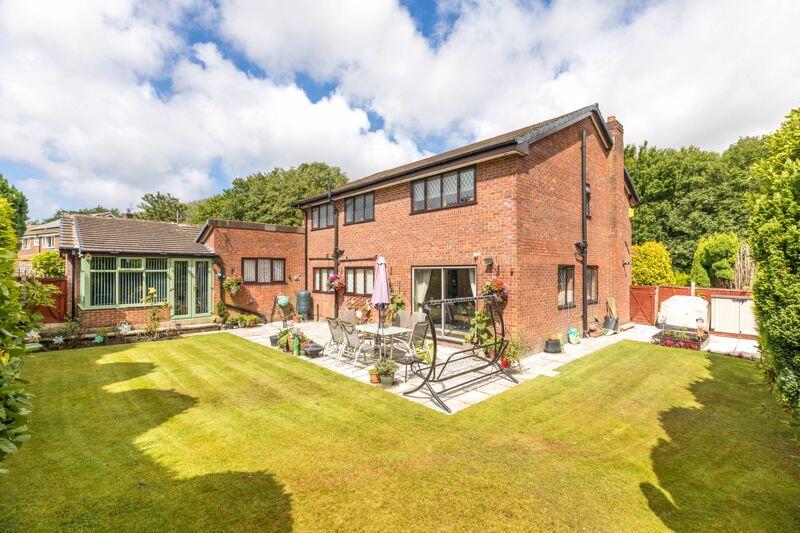 4-bed detached on Cranleigh, Standish, WN6 0EU, £550,000