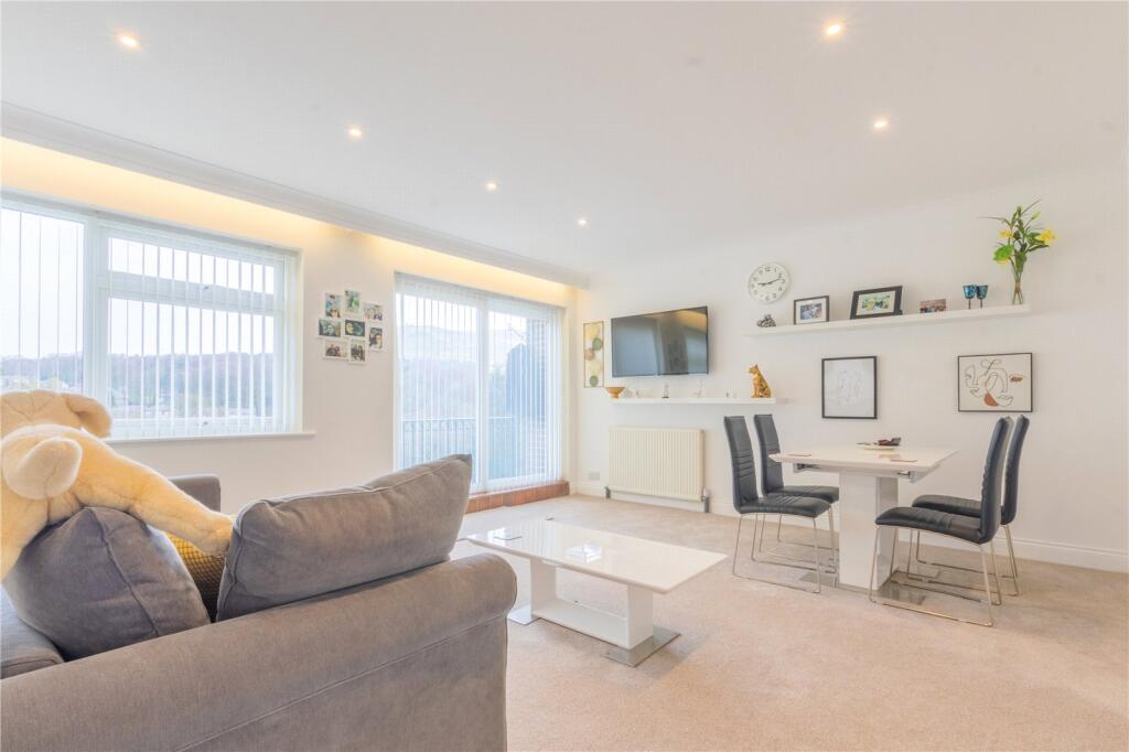 Lark Mews, The Nook, Greenfield, Oldham, OL3 photo 2