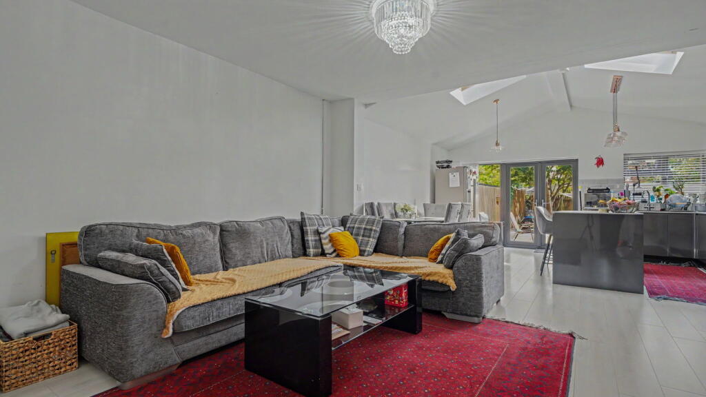 House in Birmingham - View 5
