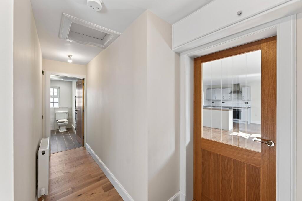 House in Edinburgh - View 3