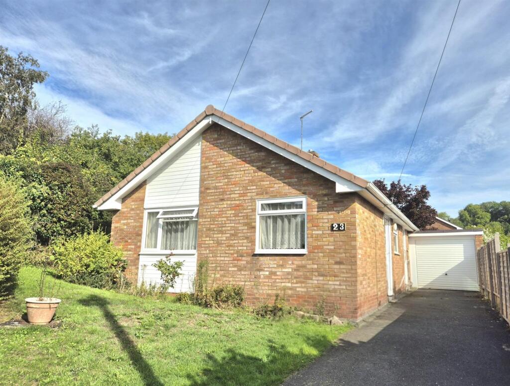 Main image of property: Spring Rise, Portishead, Bristol