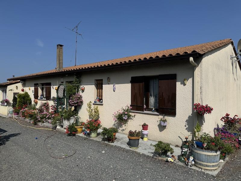 Main image of property: Montguyon, Charente-Maritime, Poitou-Charentes