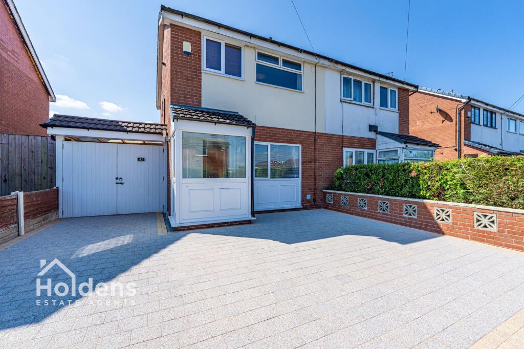 Main image of property: 43 Broad Meadow, Lostock Hall, Preston, PR5 5SF
