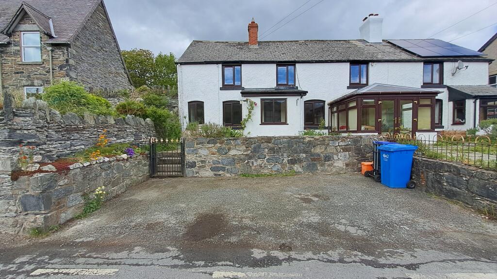 Main image of property: Carrog, Corwen