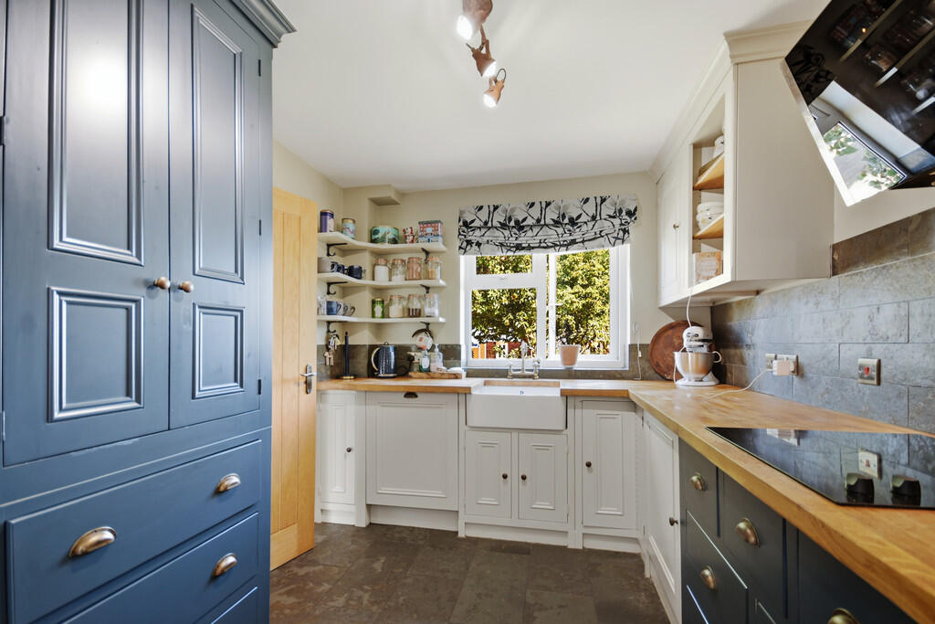 House in Ashford, Wittersham - View 3