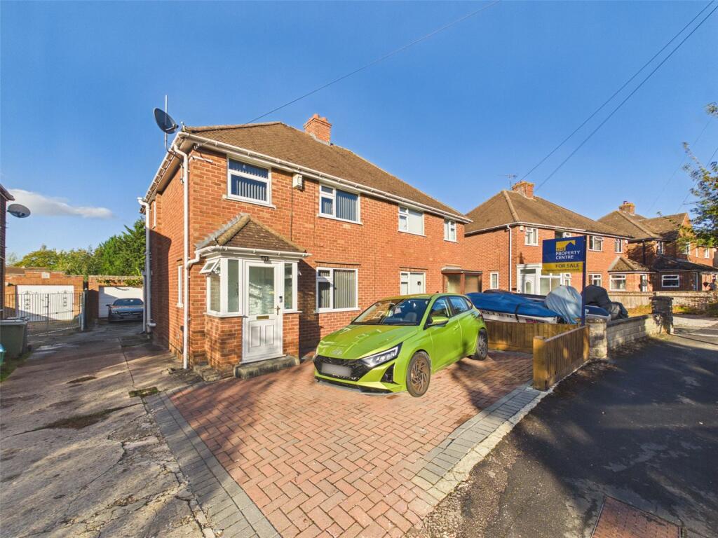 3-bed semi-detached on Falfield Road, Tuffley, Gloucester, Gloucestershire, GL4, £285,000