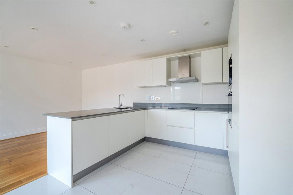 Bickley Park Road, Bromley photo 4