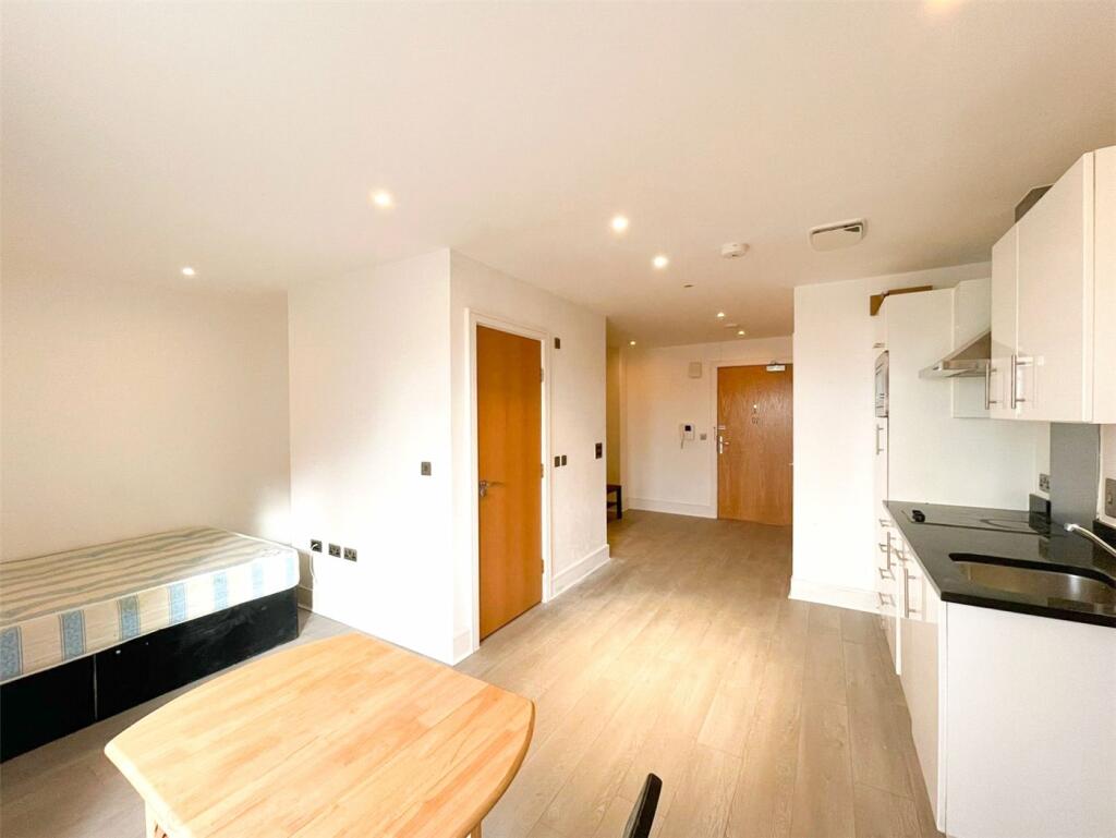 Main image of property: Pinner Road, Harrow, HA1