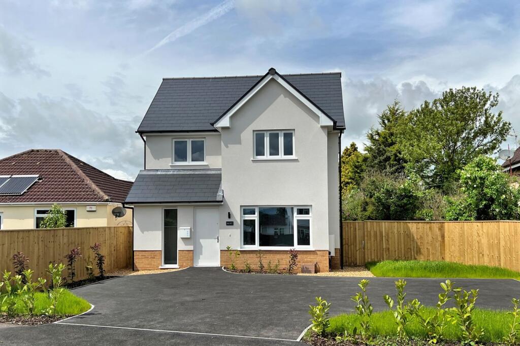 Main image of property: Wickwar Road, Kingswood, GL12