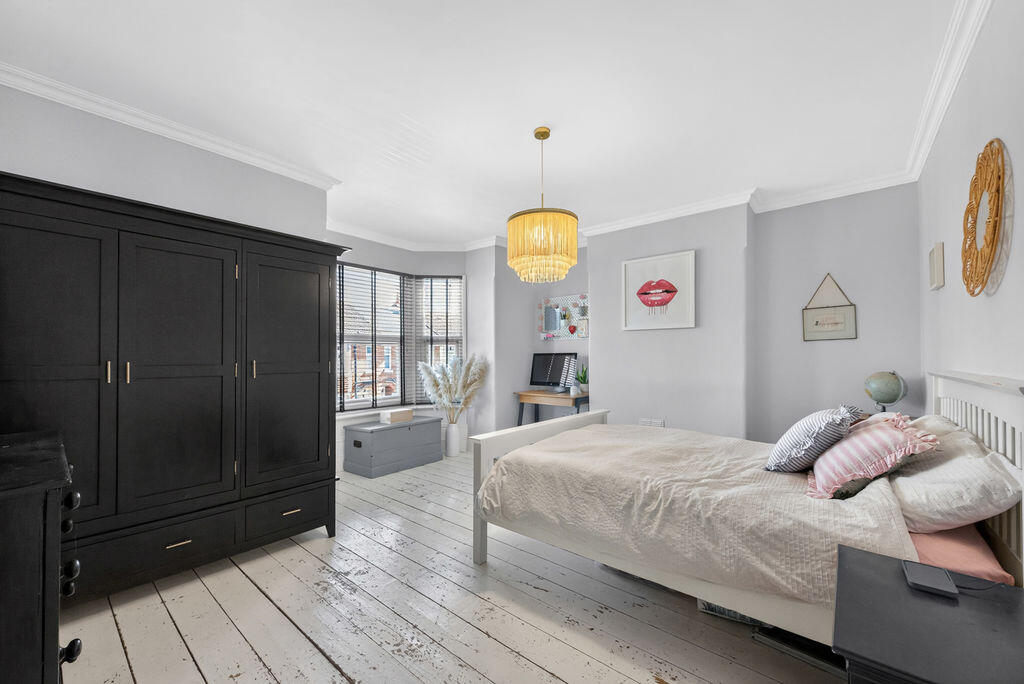 House in Portsmouth - View 4
