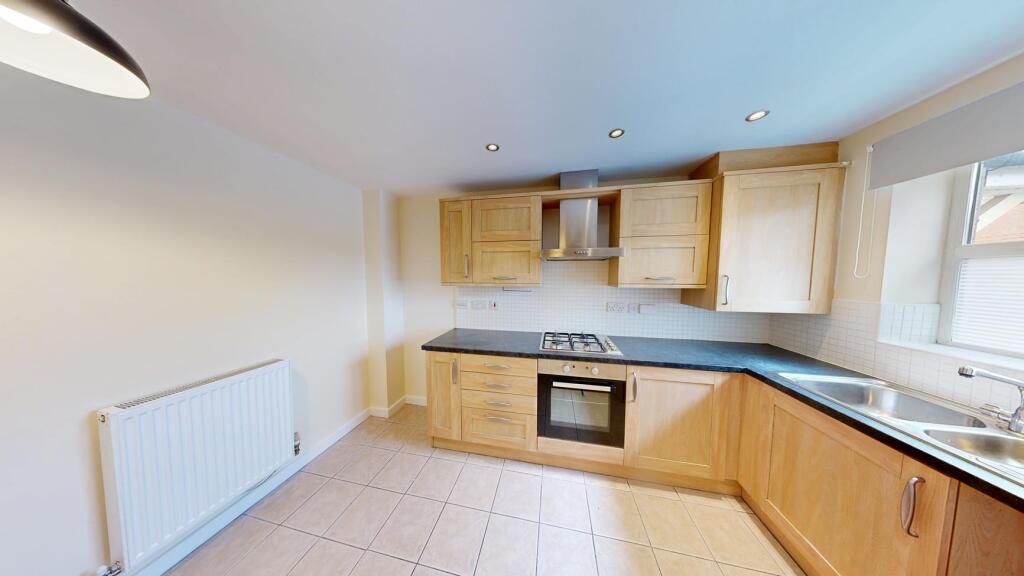 Portland Road, Hucknall, Nottingham - View 5