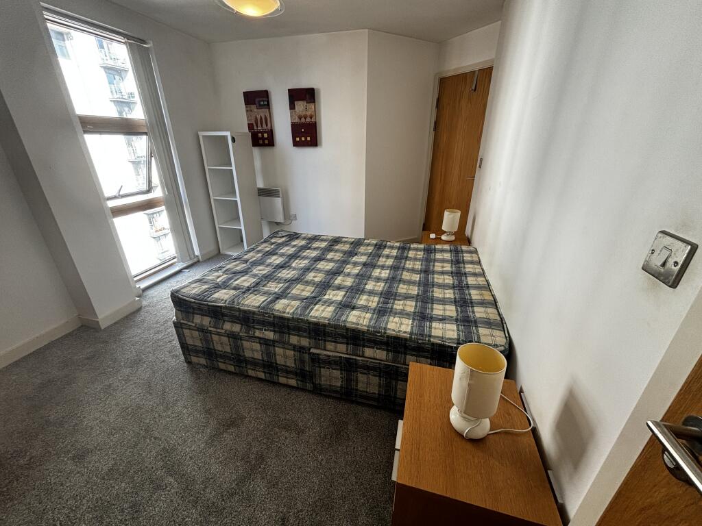 Apartment in Manchester - More