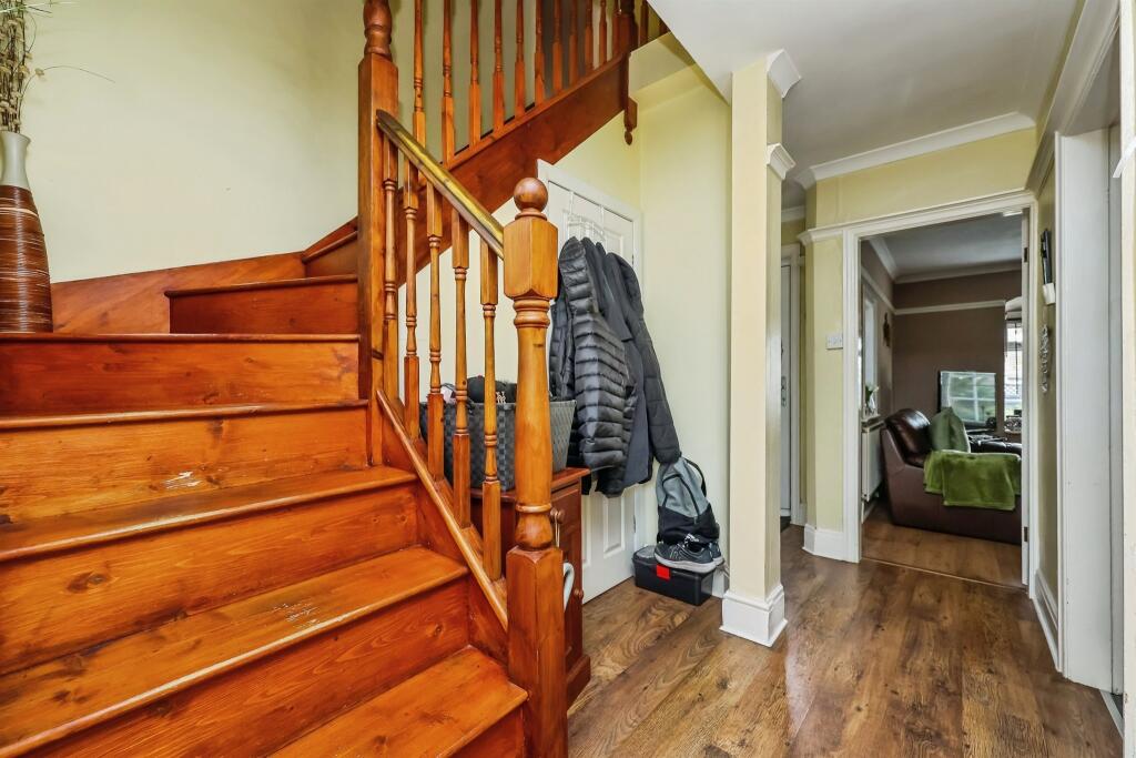 House in Nottingham - View 5