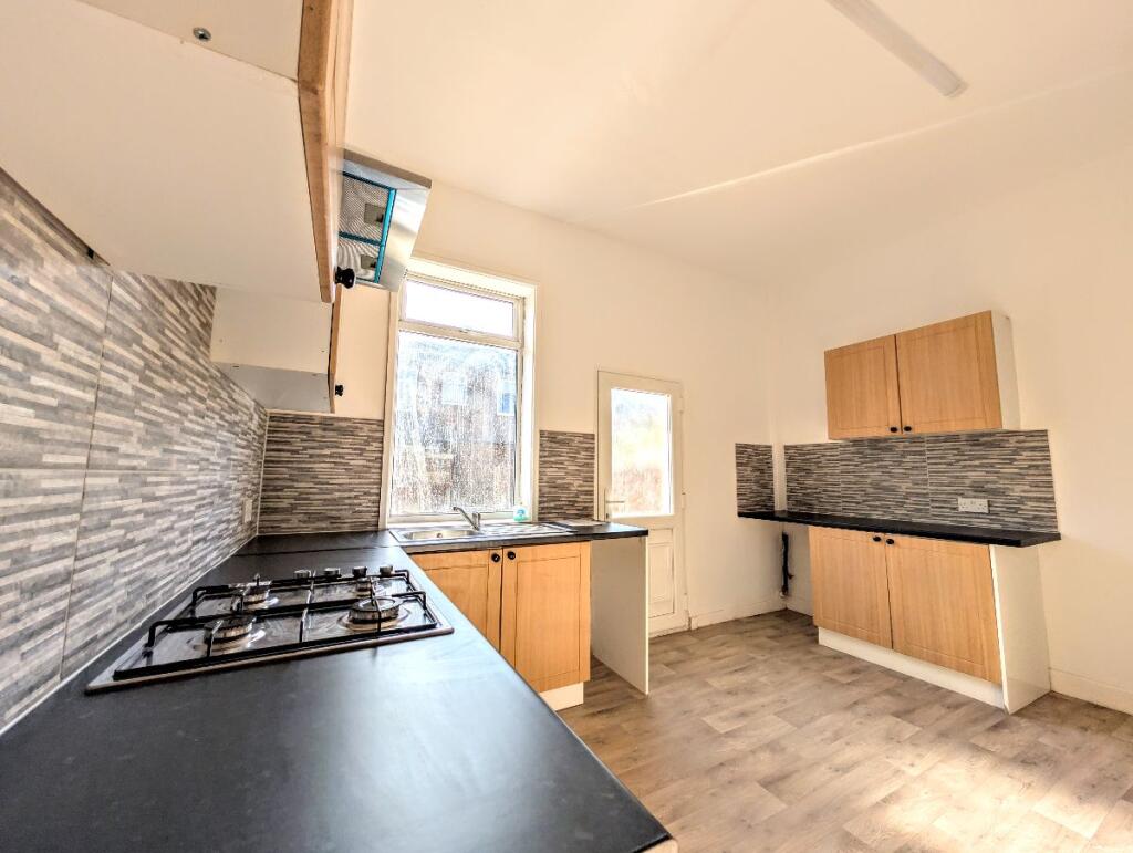 House in Leigh, Westleigh - View 5