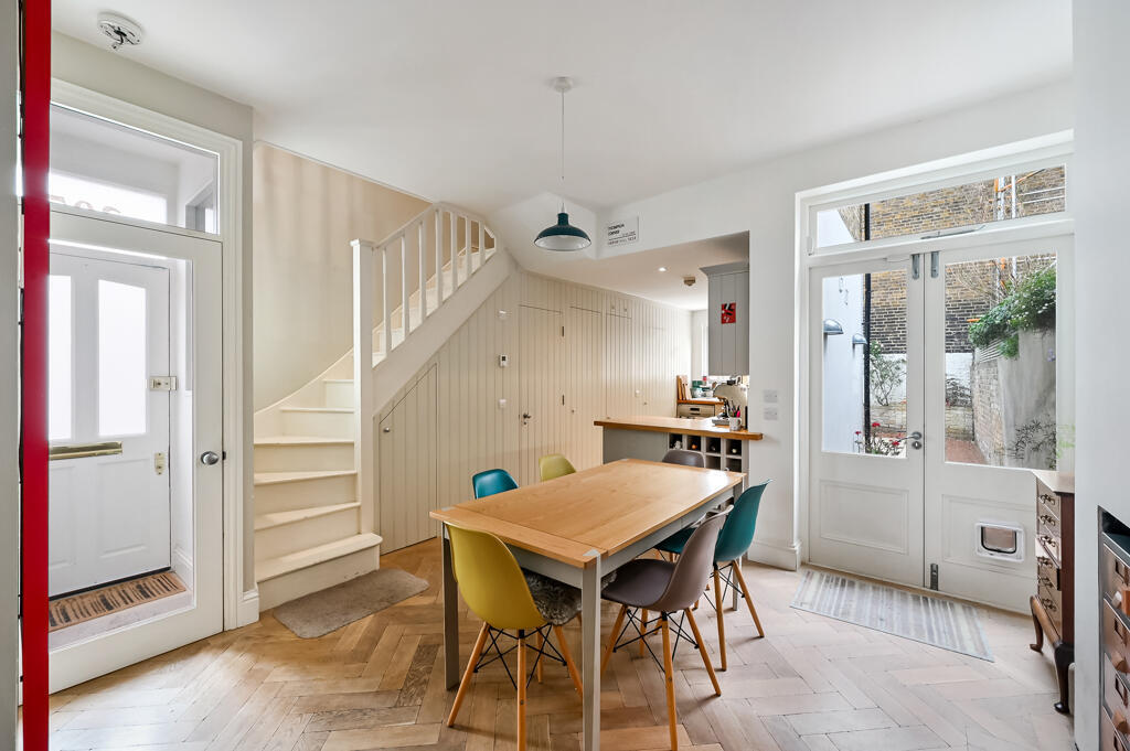 Railton Road, London - View 6