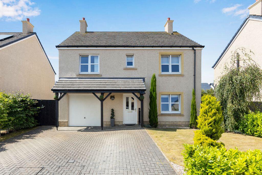 Main image of property: 4 Cocklerow Court, Millerhill, Dalkeith, EH22 1FA