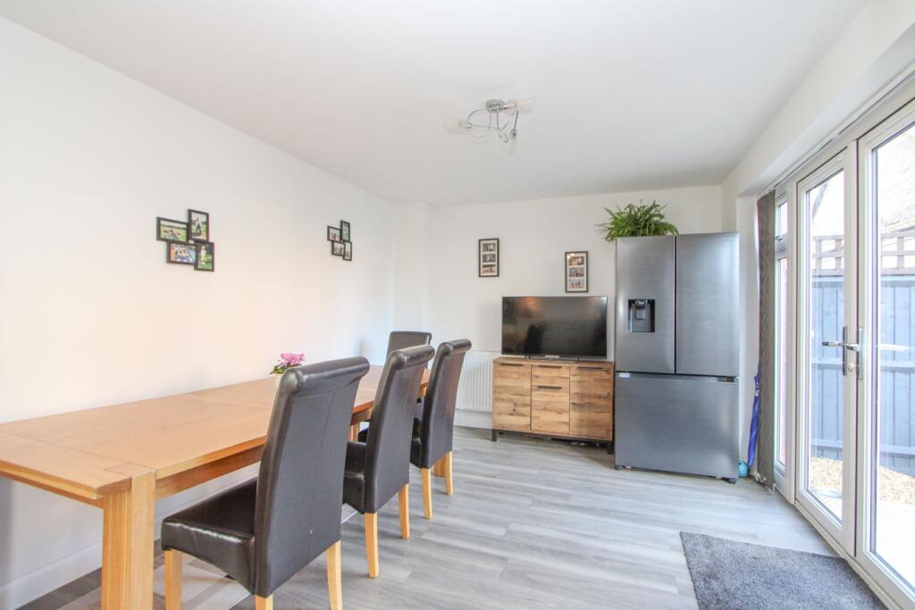 House in Yate, Ladden Garden Village - More