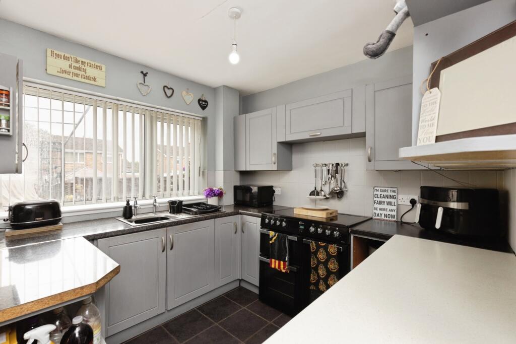 House in Stroud, Upton St. Leonards - View 3