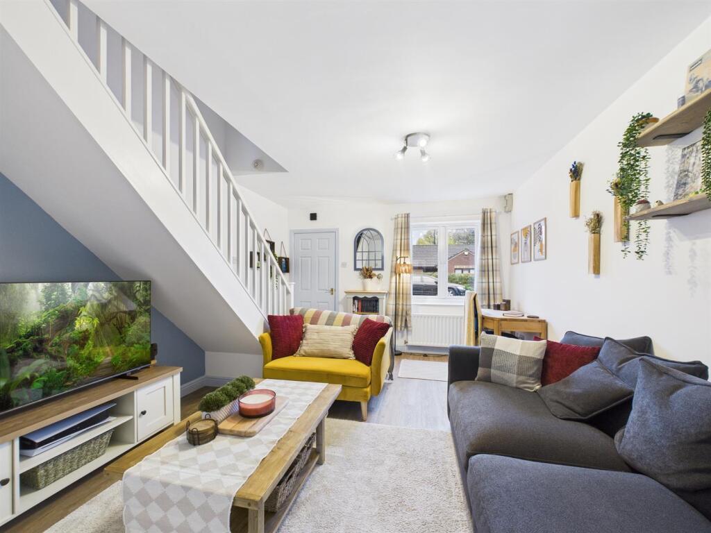 Fulmar Drive, Louth photo 2