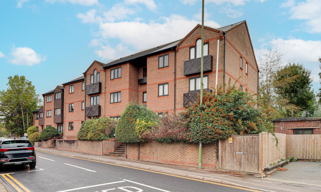 Main image of property: Stanhope Road, St Albans, AL1