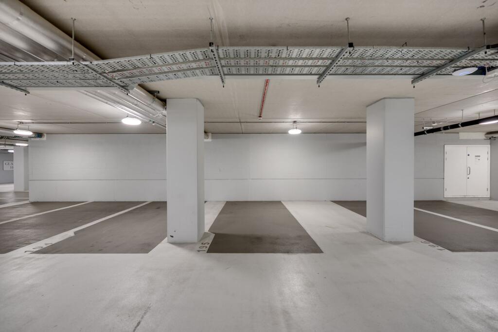Main image of property: Parking space, Strand, WC2R