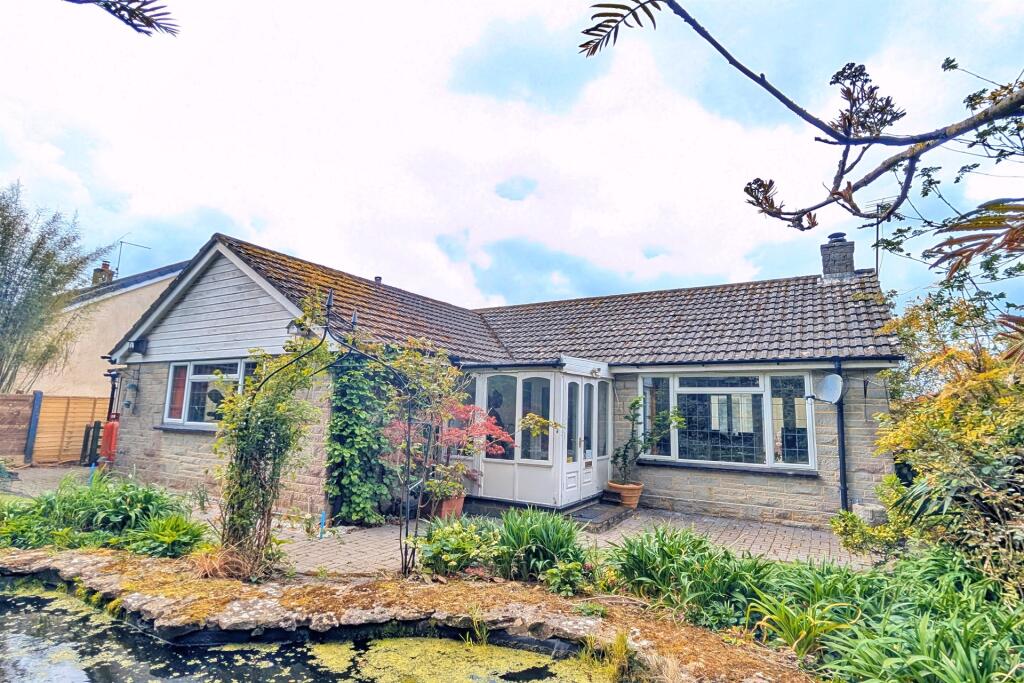 Main image of property: Iwerne Minster