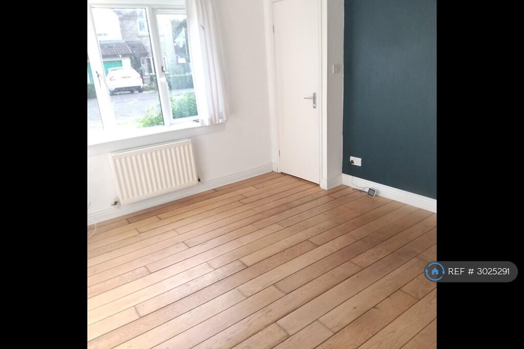 House in Edinburgh - View 2