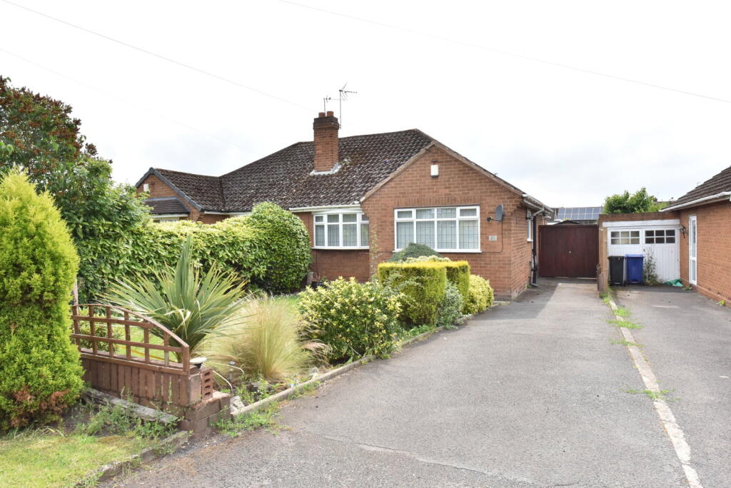 Main image of property: KINGSWINFORD, Moss Grove