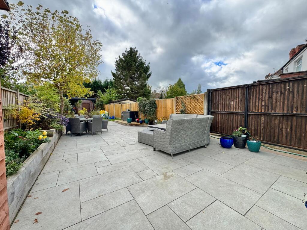 Brookdale Road, Nuneaton, CV10 photo 2