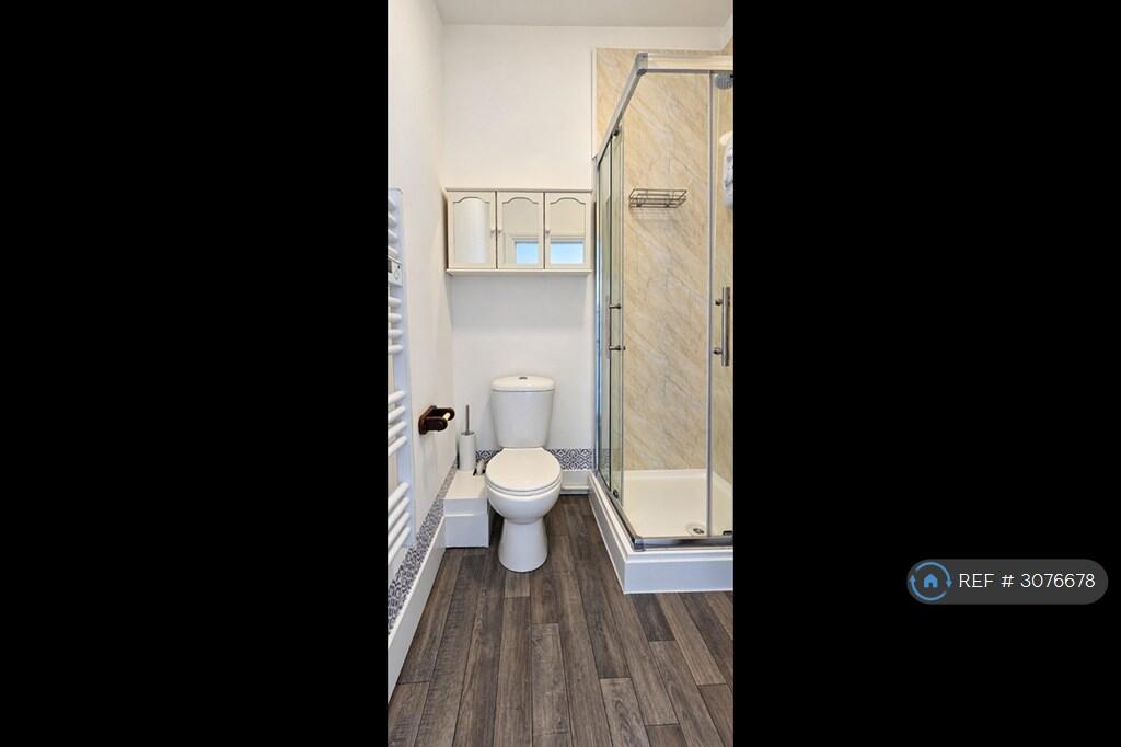 Apartment in Plymouth, Lipson Vale - View 5