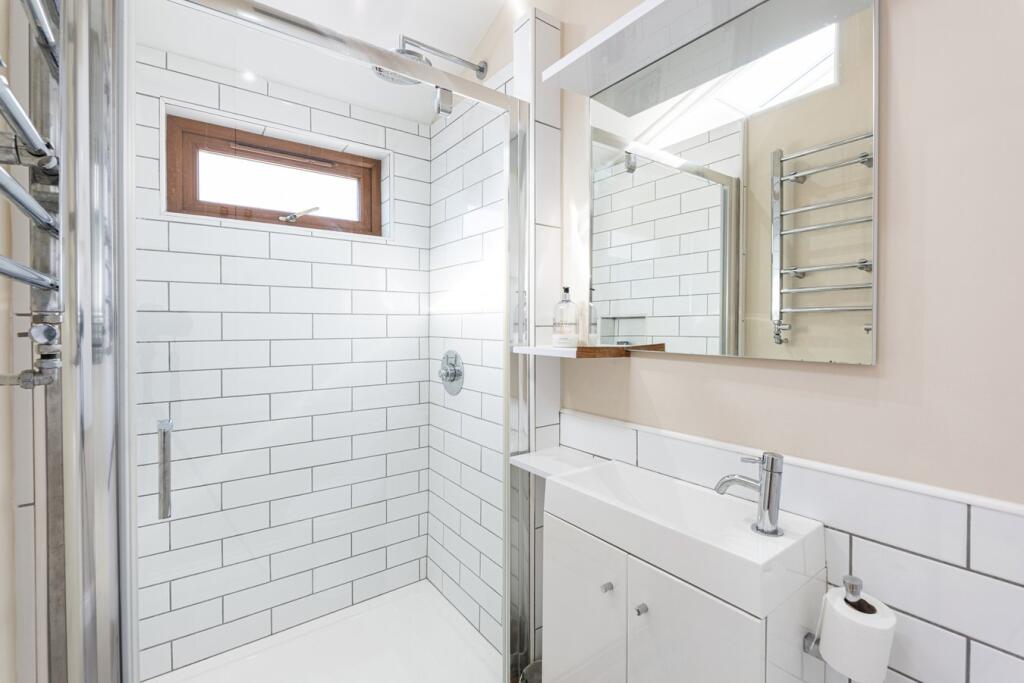 Additional image 8 of Lime Grove Gardens, Bath, BA2