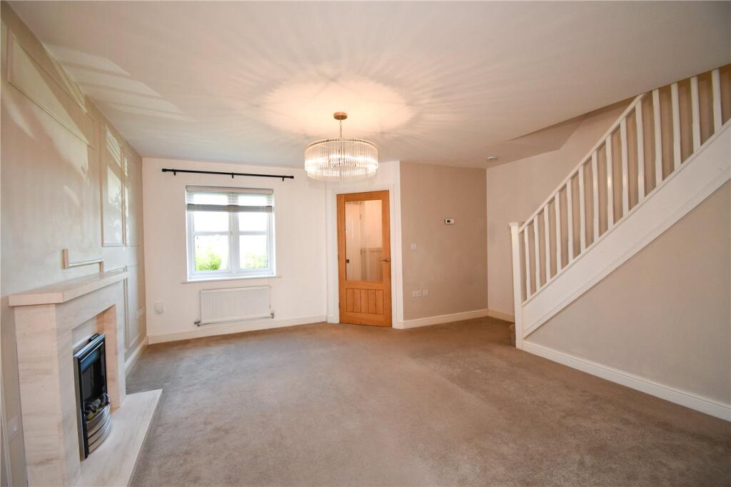 House in Wirral, Liverpool City Region - View 4
