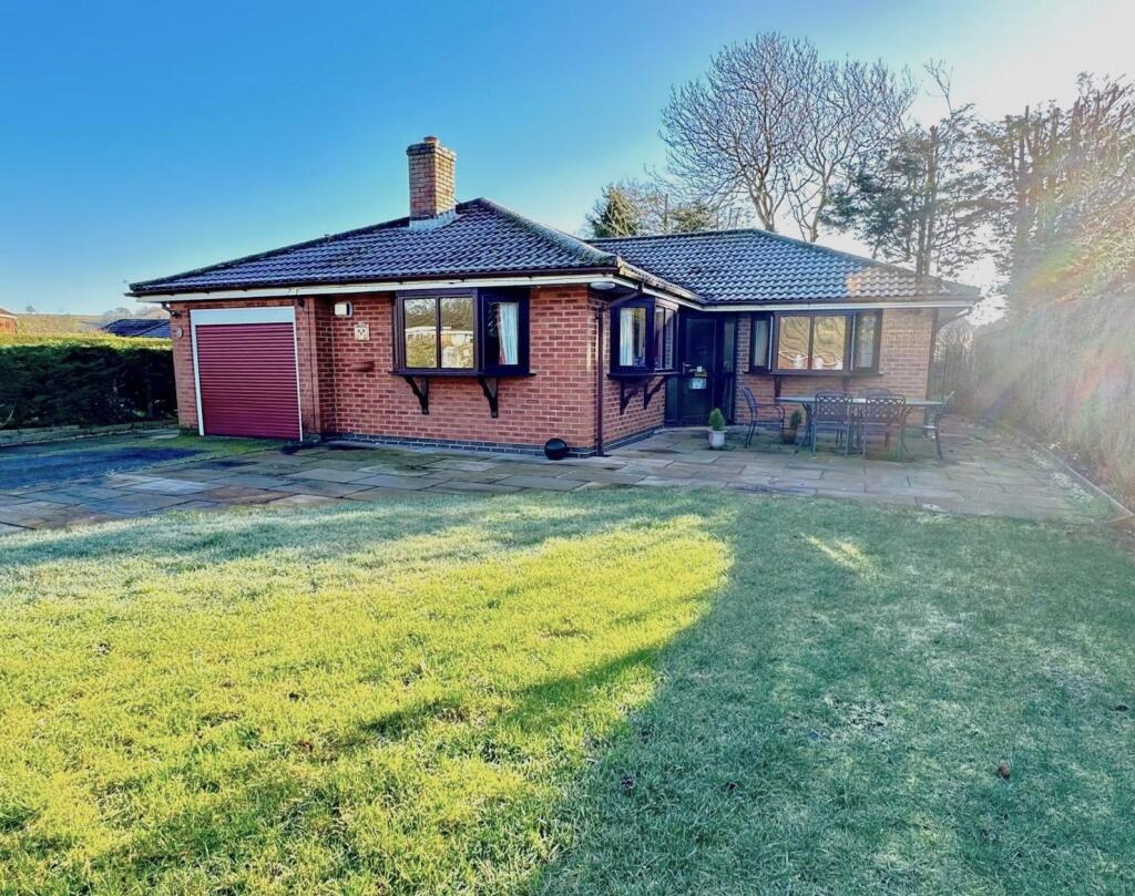 Main image of property: 1 Glebe Close Donington-on-Bain Louth LN11 9TS