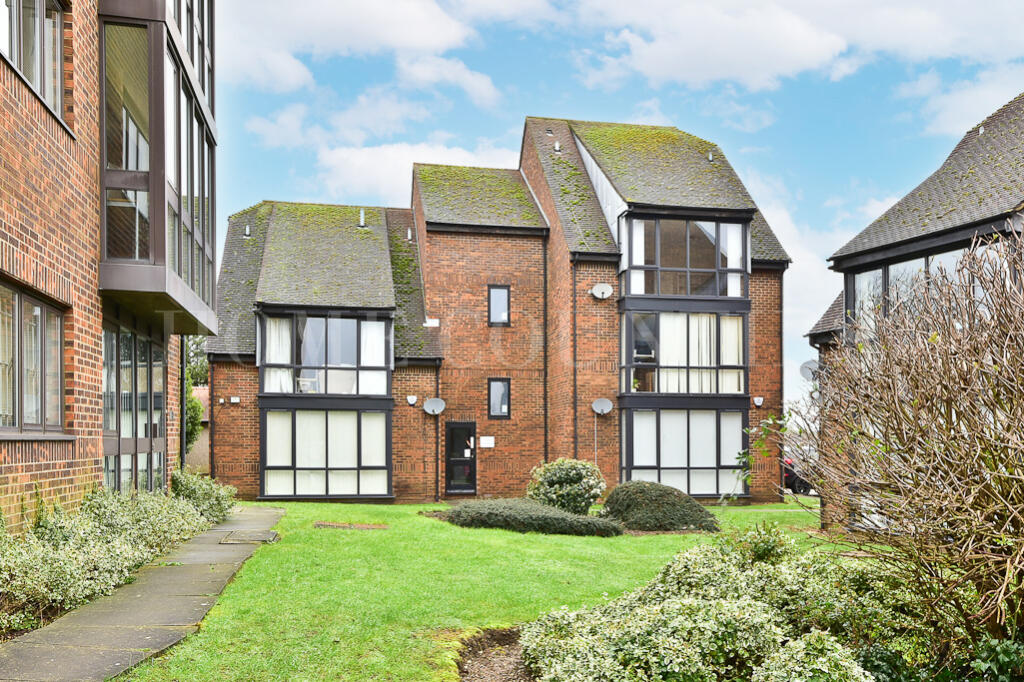 Main image of property: Wyllyotts Close, Potters Bar, EN6
