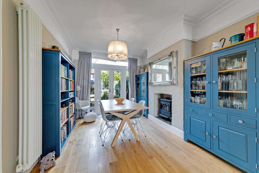 House in London - More