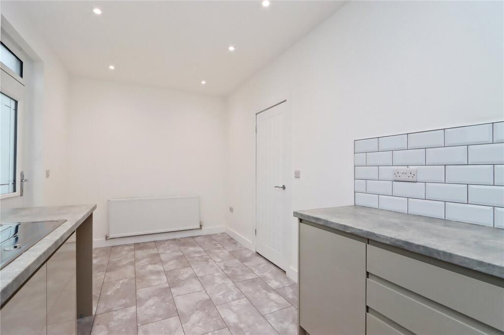 House in Leadgate, Blackhill - View 5