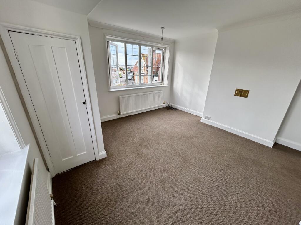 Apartment in Ipswich - View 4