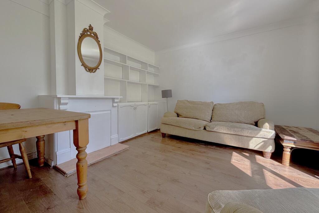 House in Southampton - View 3