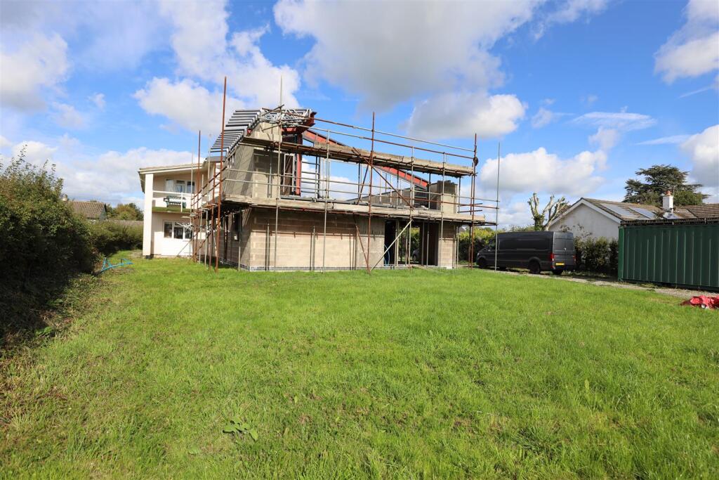Higher End, St. Athan, Vale of Glamorgan, CF62 4LW photo 2