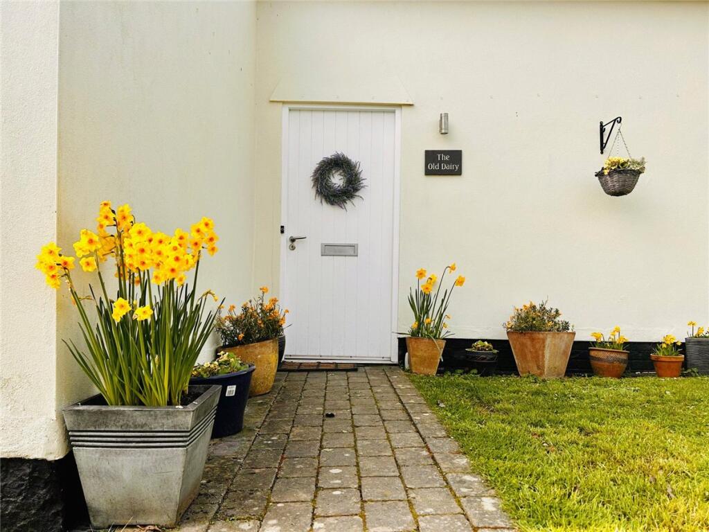 Main image of property: Hurstbourne Priors, Whitchurch, Hampshire, RG28