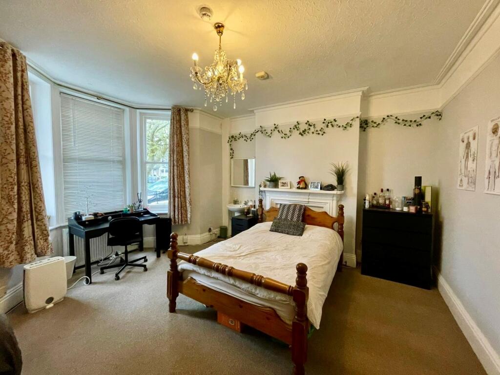 Additional image 2 of Churchill Road