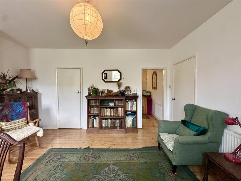 Apartment in Tonbridge - View 5