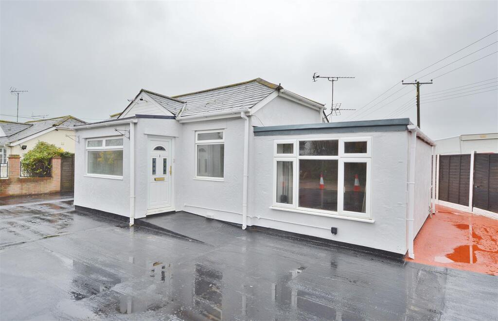 Main image of property: Seawick Road, Clacton-on-Sea, CO16