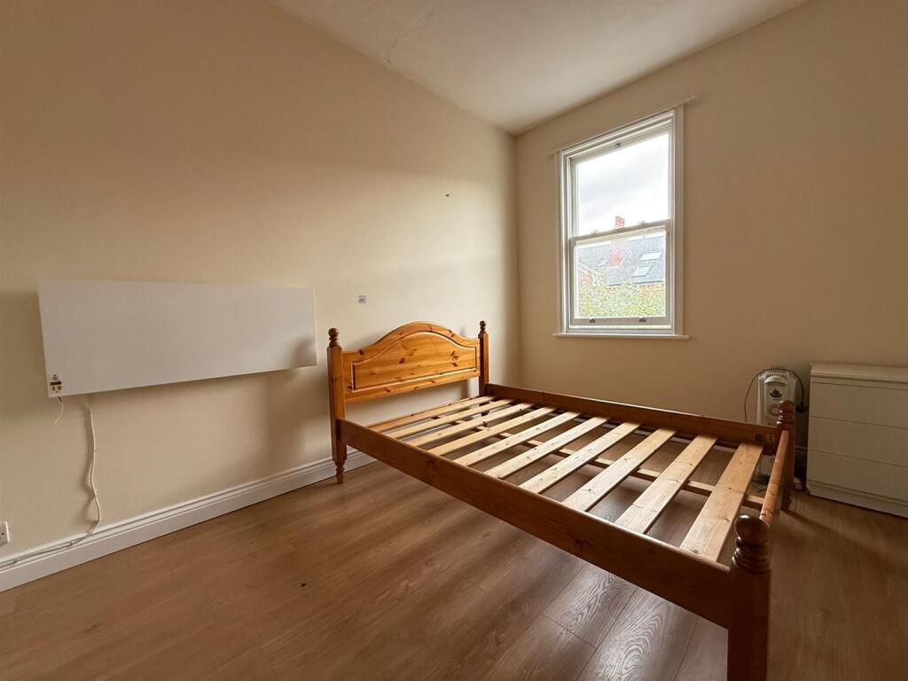 Apartment in Derby, Castlefields, New Normanton - More